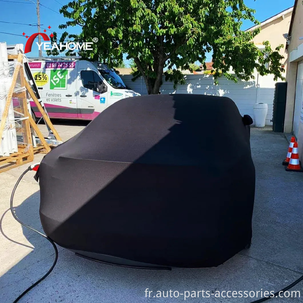 Couvercle de carrosserie de voiture parfaite sur mesure Perfect Fit.